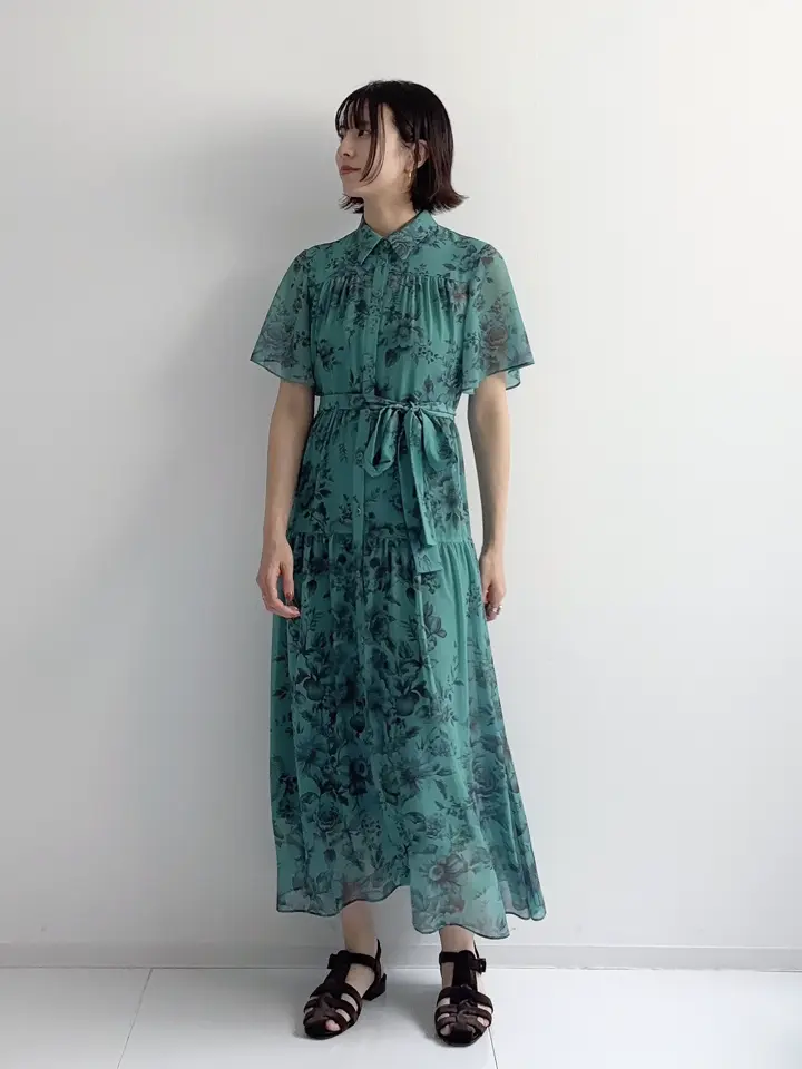 GRACE CONTINENTAL Hikaru Okada コーディネート画像