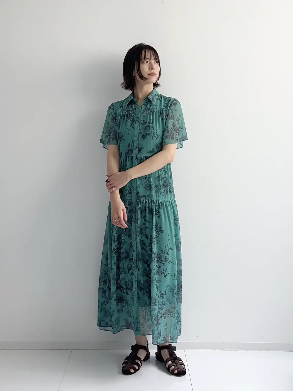 GRACE CONTINENTAL Hikaru Okada コーディネート画像