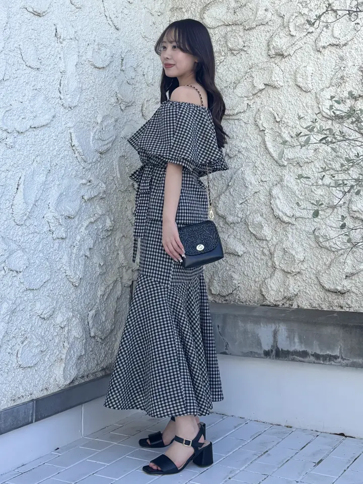 GRACE CONTINENTAL Kikuchi コーディネート画像