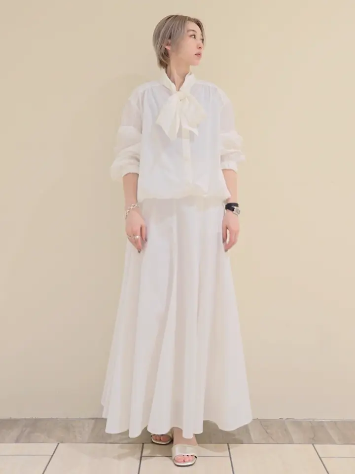 GRACE CONTINENTAL isono yui コーディネート画像