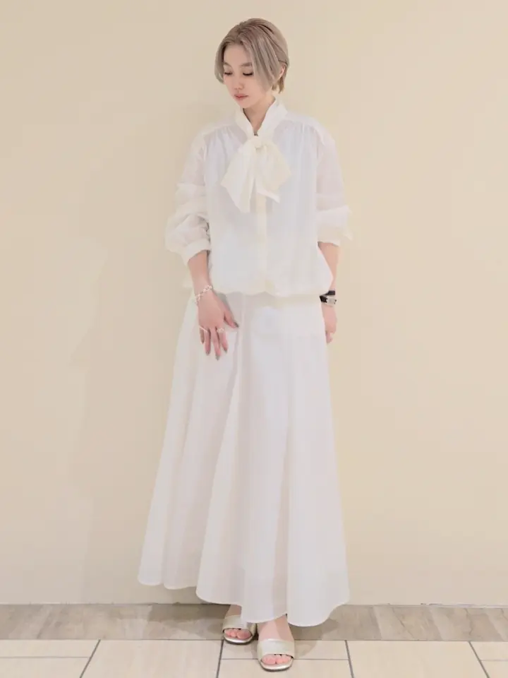 GRACE CONTINENTAL isono yui コーディネート画像