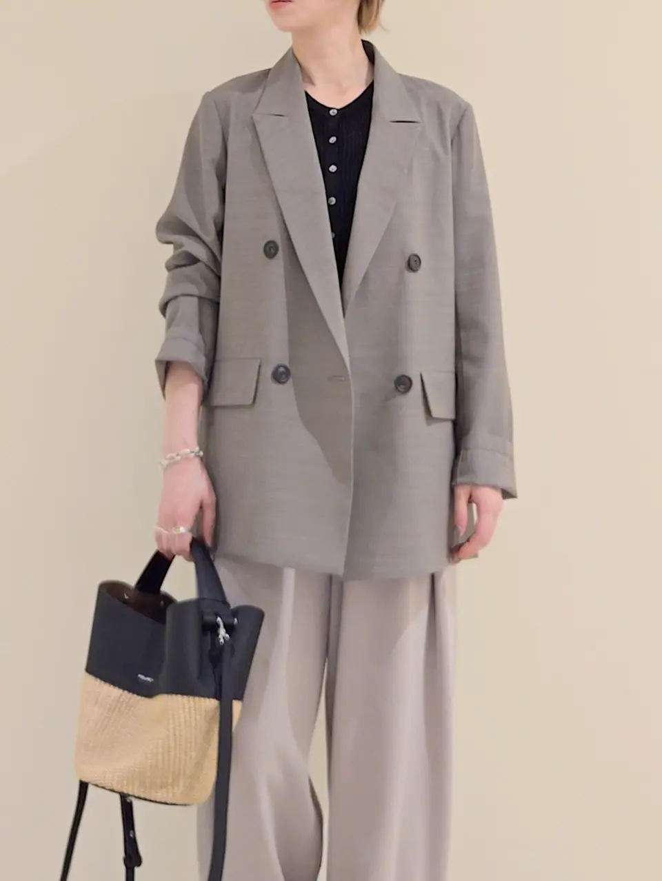 GRACE CONTINENTAL isono yui コーディネート画像