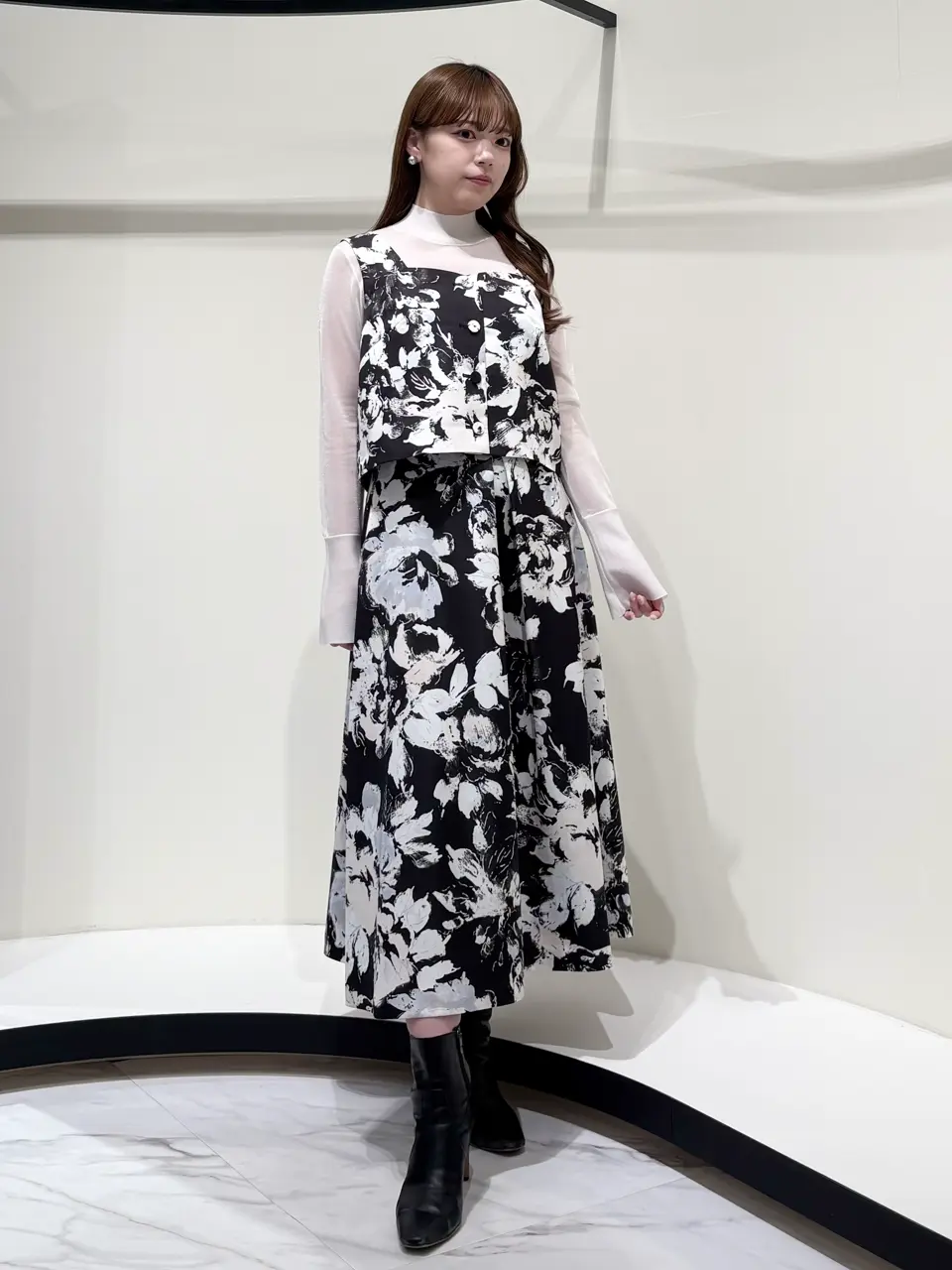 GRACE CONTINENTAL 平野 裕華 コーディネート画像