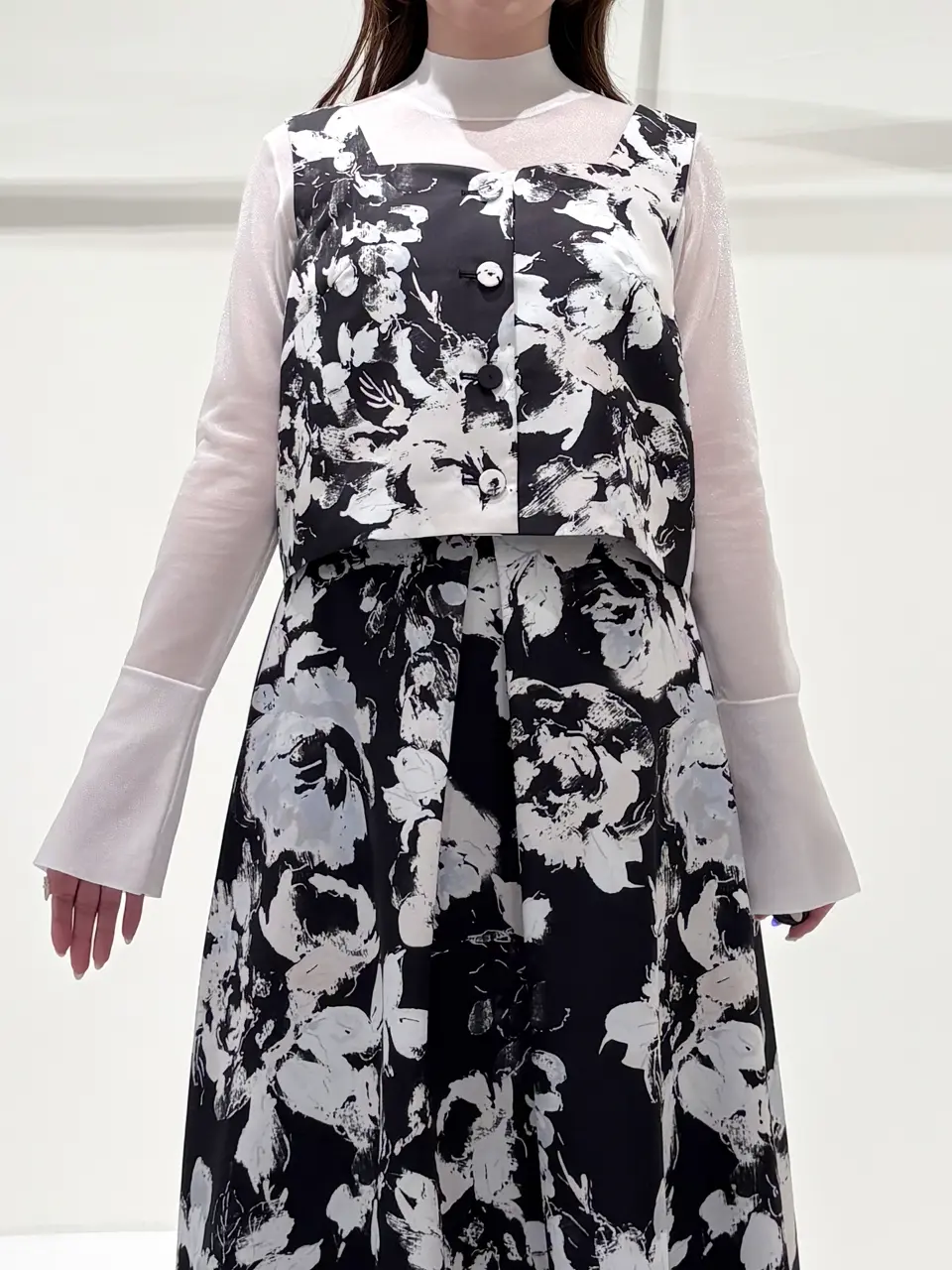 GRACE CONTINENTAL 平野 裕華 コーディネート画像