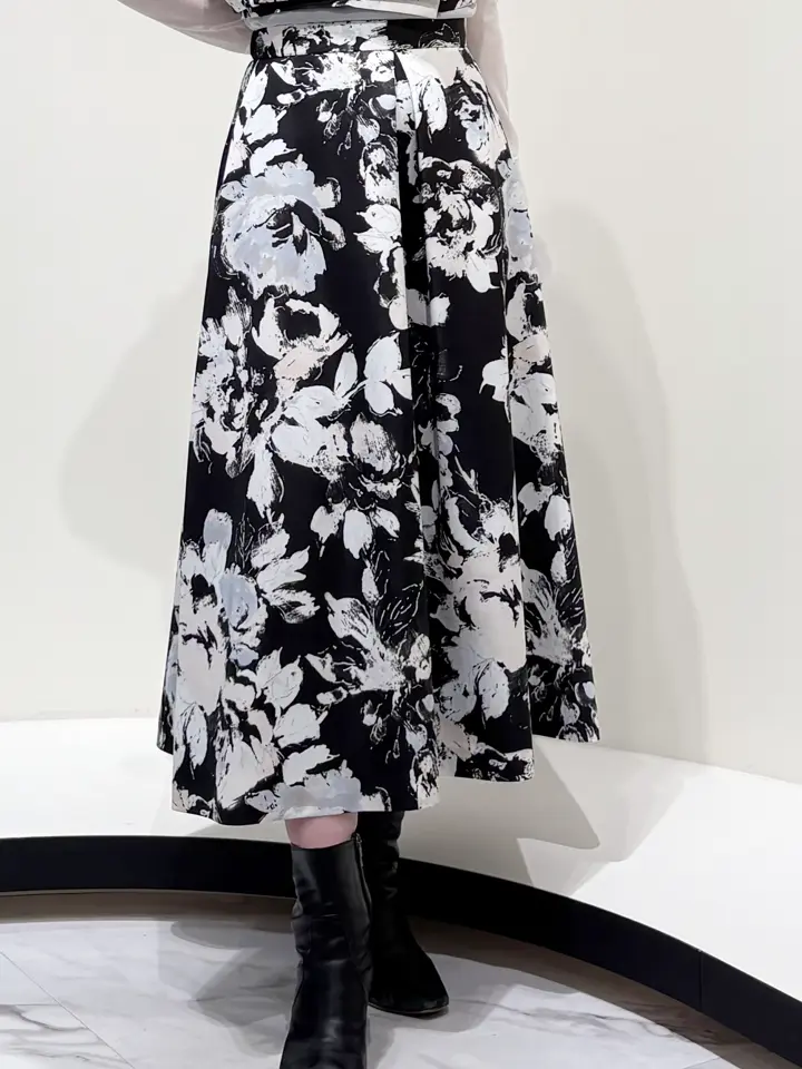 GRACE CONTINENTAL 平野 裕華 コーディネート画像