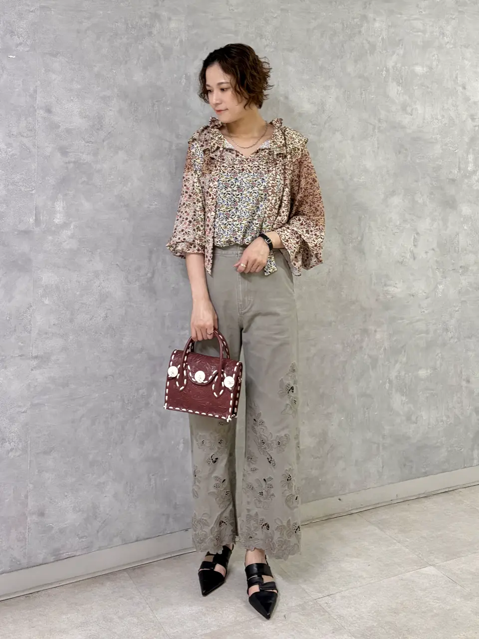 GRACE CONTINENTAL 亀田 未希 コーディネート画像