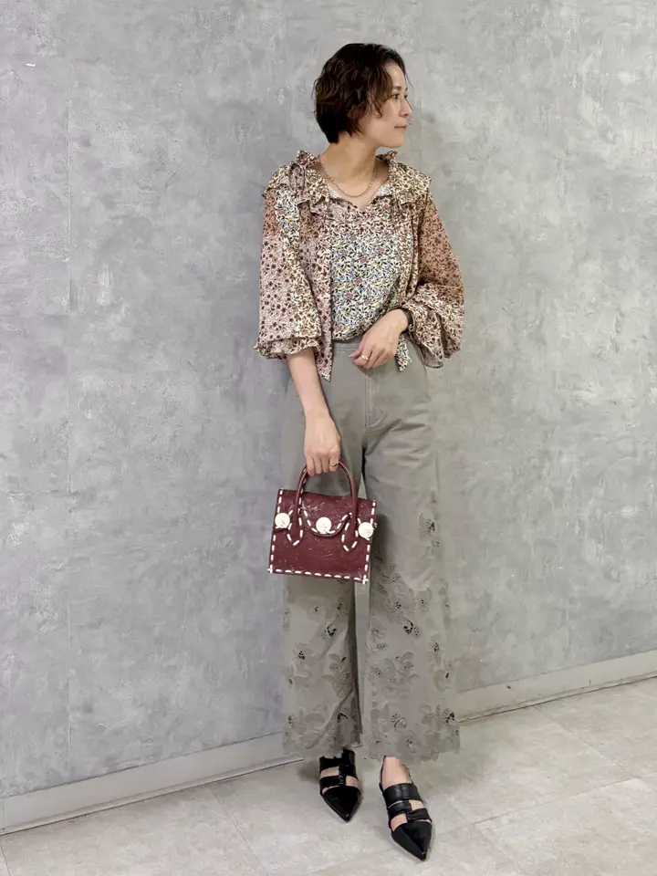 GRACE CONTINENTAL 亀田 未希 コーディネート画像