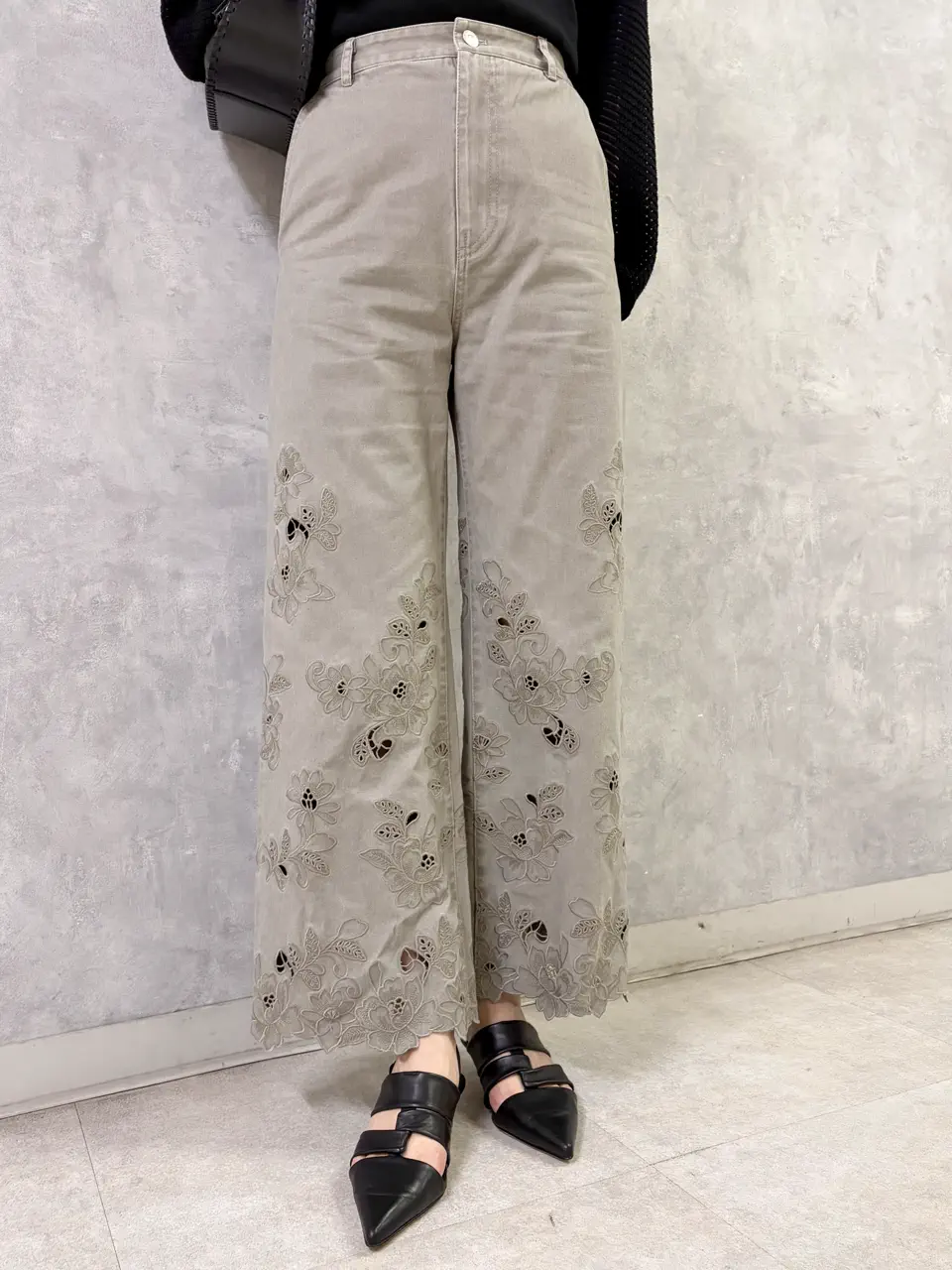 GRACE CONTINENTAL 亀田 未希 コーディネート画像