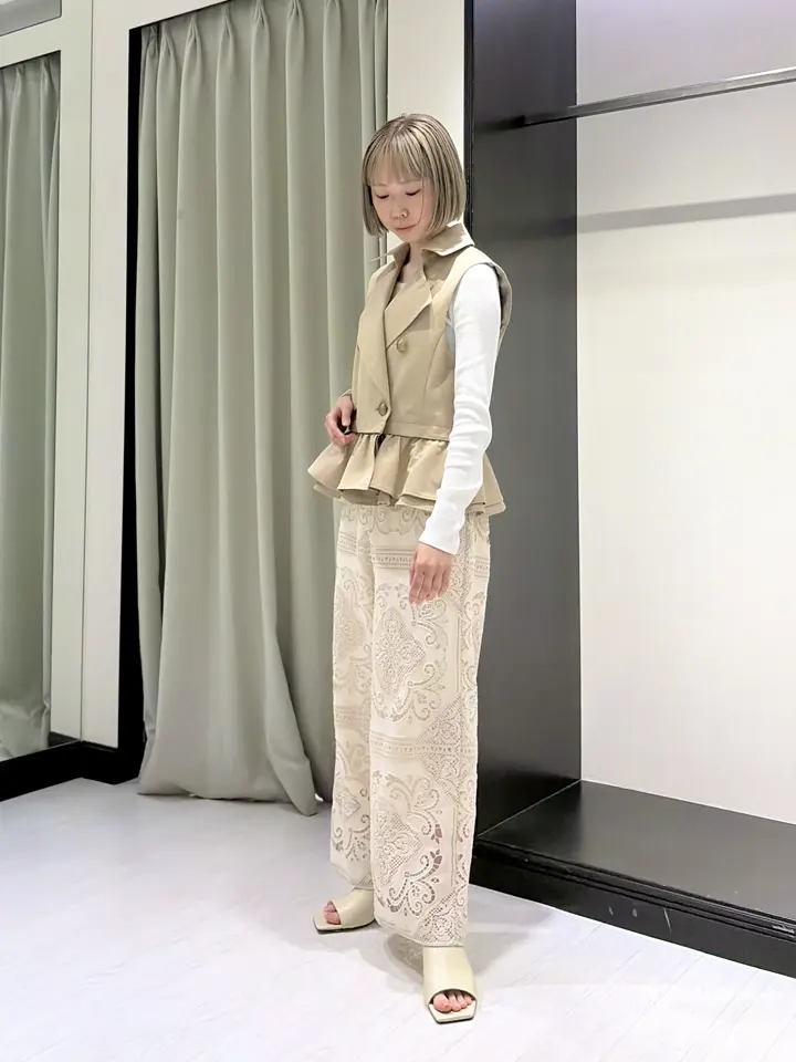 GRACE CONTINENTAL Abe コーディネート画像