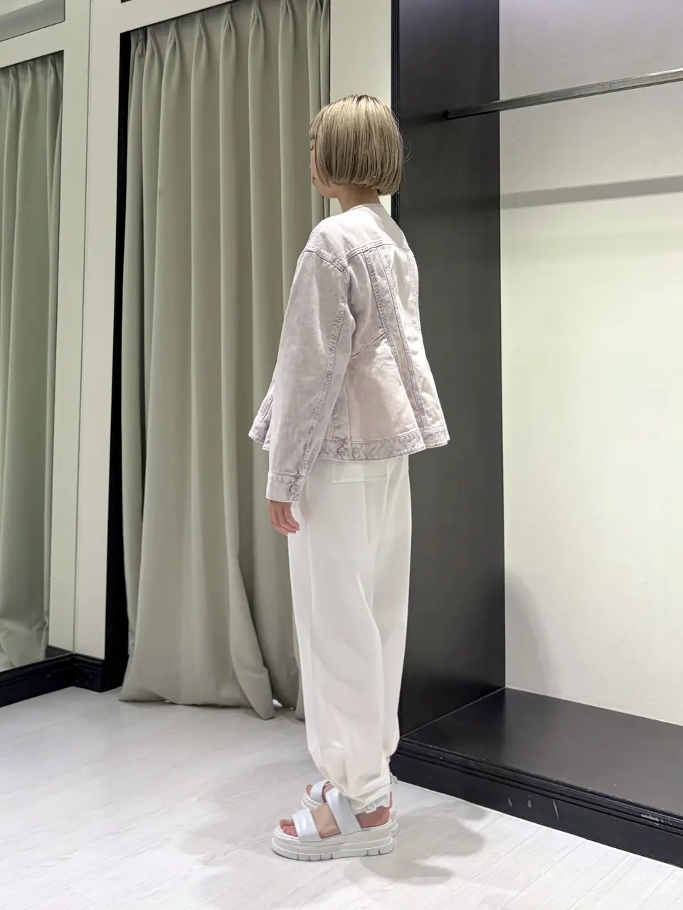 GRACE CONTINENTAL Abe コーディネート画像