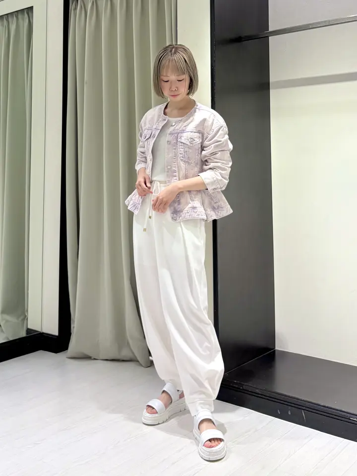 GRACE CONTINENTAL Abe コーディネート画像