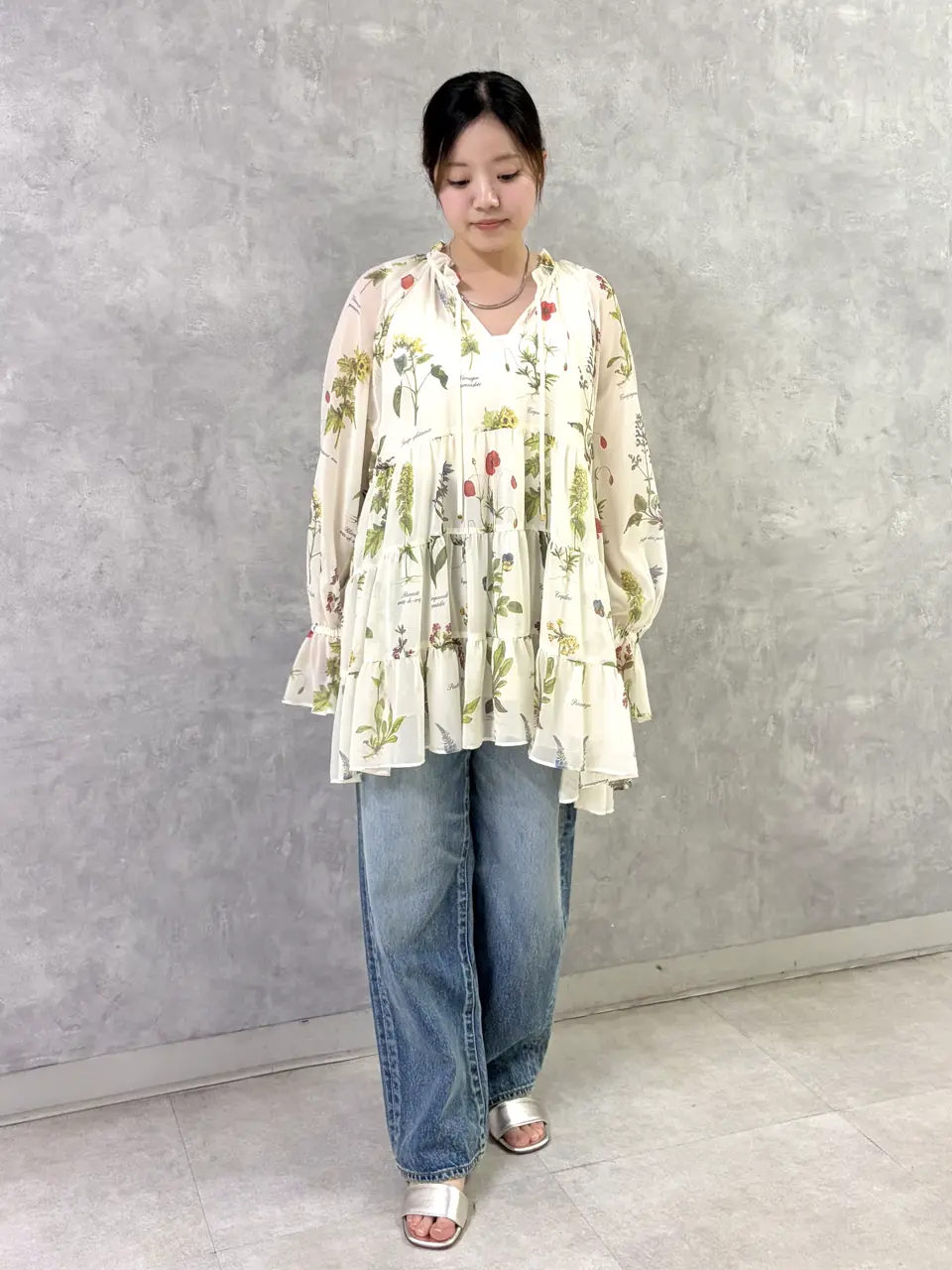  RINA コーディネート画像