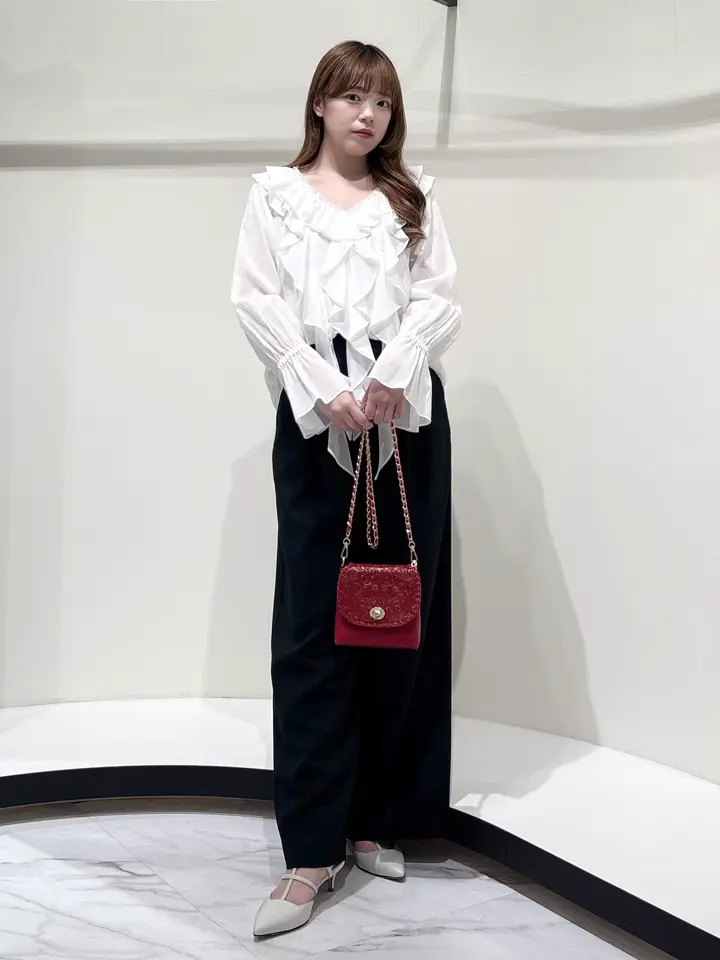 GRACE CONTINENTAL 平野 裕華 コーディネート画像