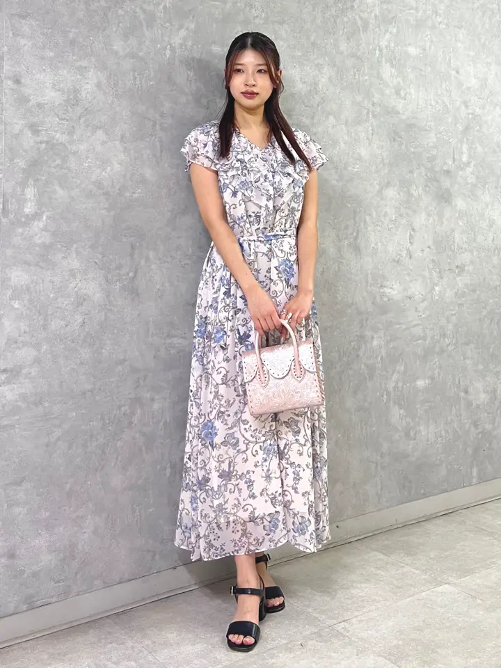 GRACE CONTINENTAL NORIA コーディネート画像