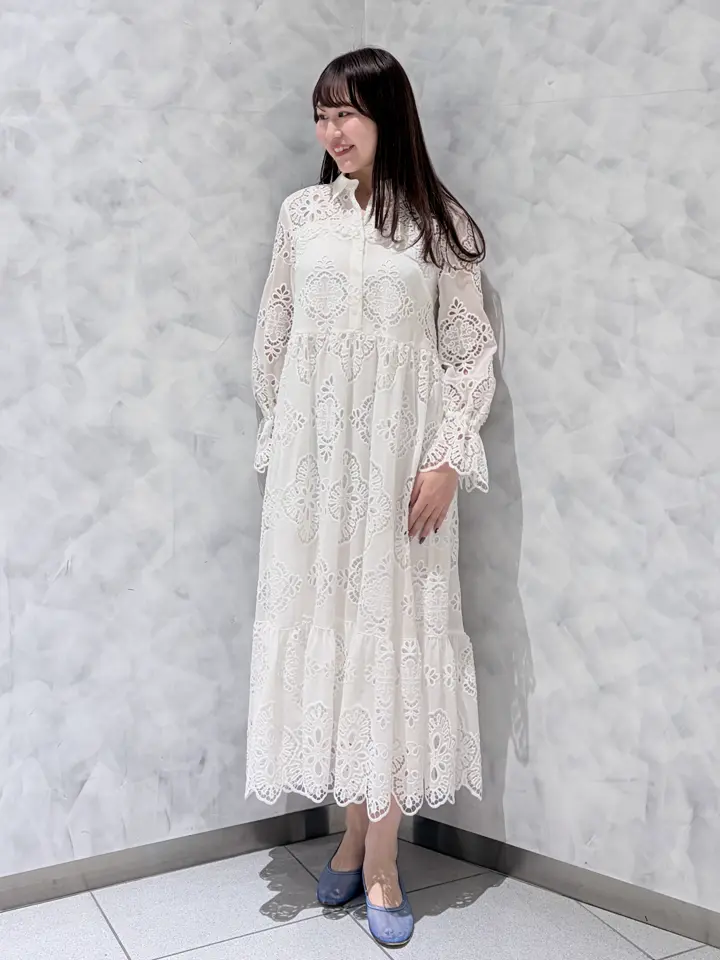 GRACE CONTINENTAL 根本　紗良 コーディネート画像