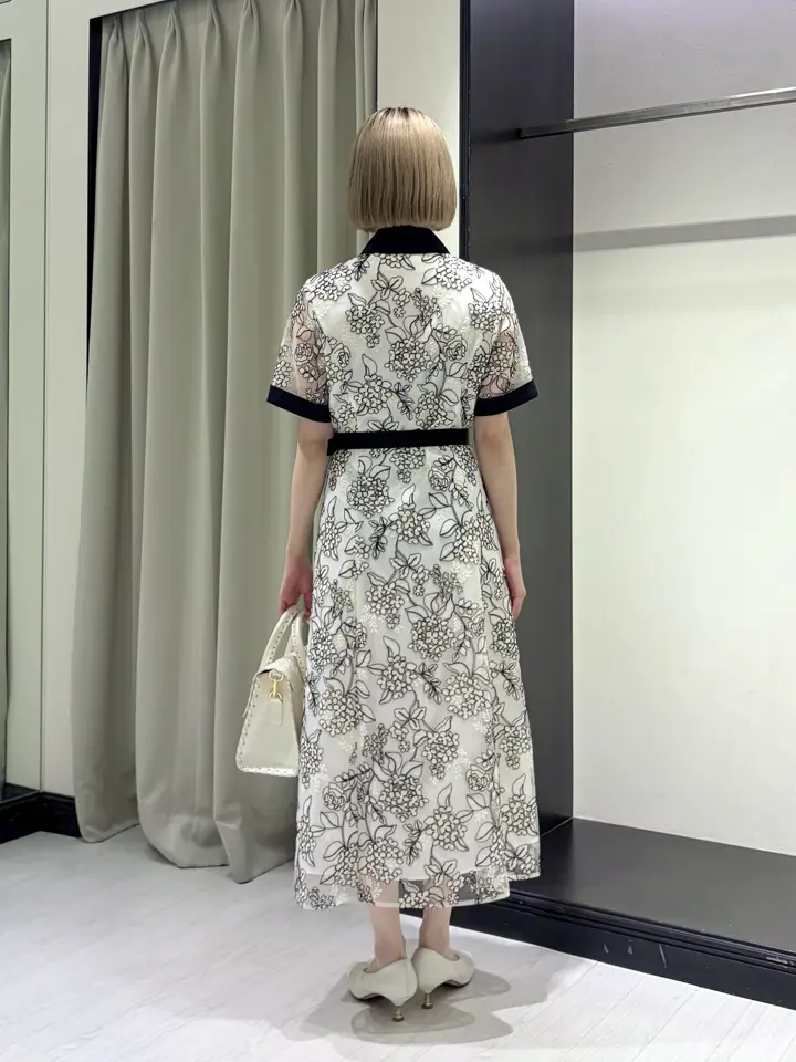 GRACE CONTINENTAL Abe コーディネート画像