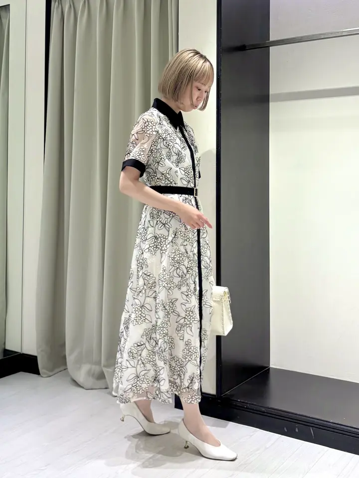 GRACE CONTINENTAL Abe コーディネート画像