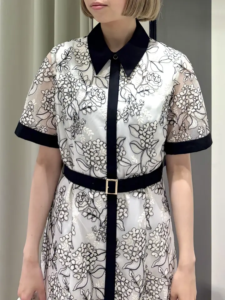 GRACE CONTINENTAL Abe コーディネート画像