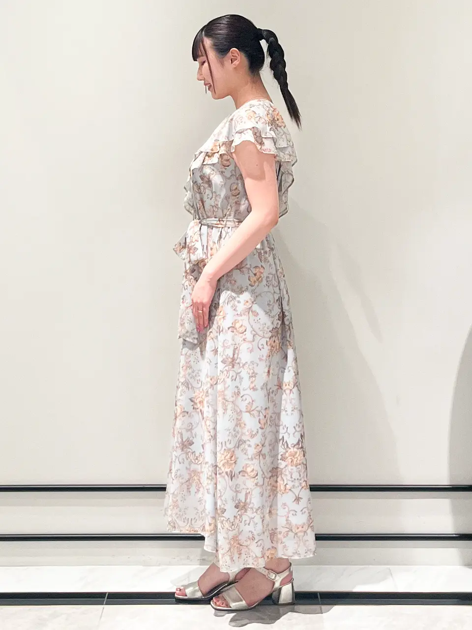 GRACE CONTINENTAL CHISAKO.S コーディネート画像