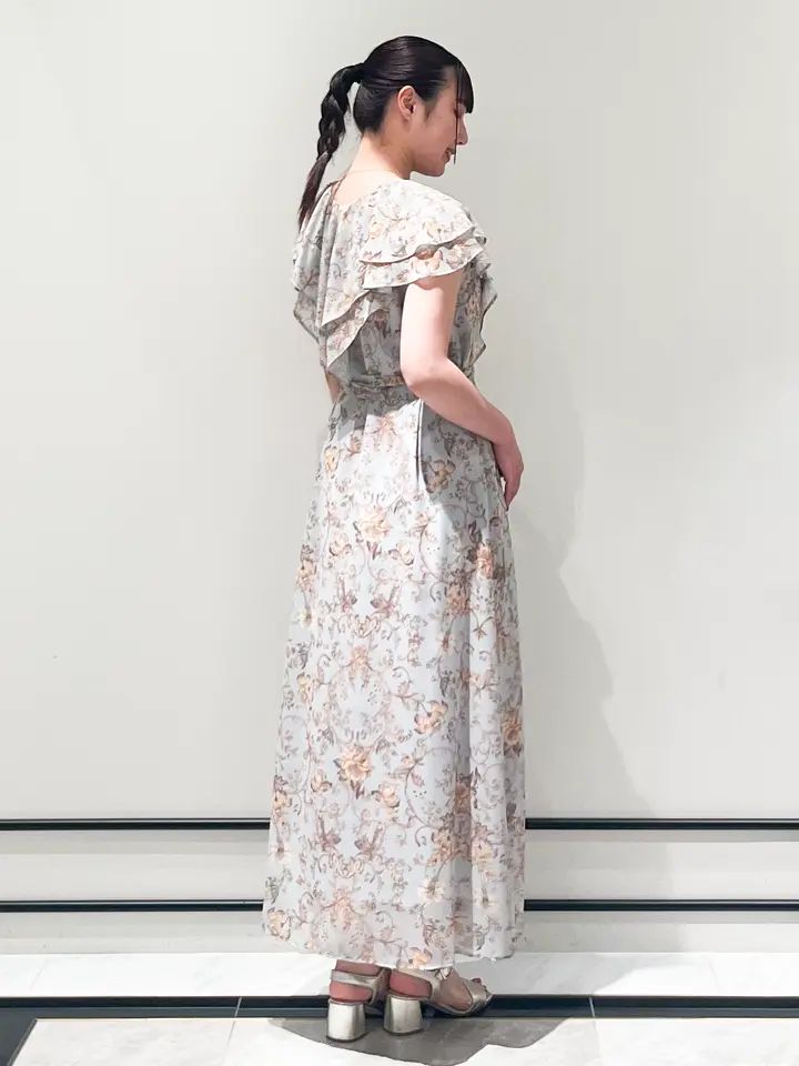 GRACE CONTINENTAL CHISAKO.S コーディネート画像