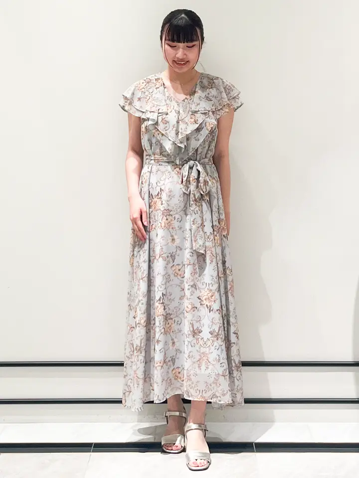 GRACE CONTINENTAL CHISAKO.S コーディネート画像