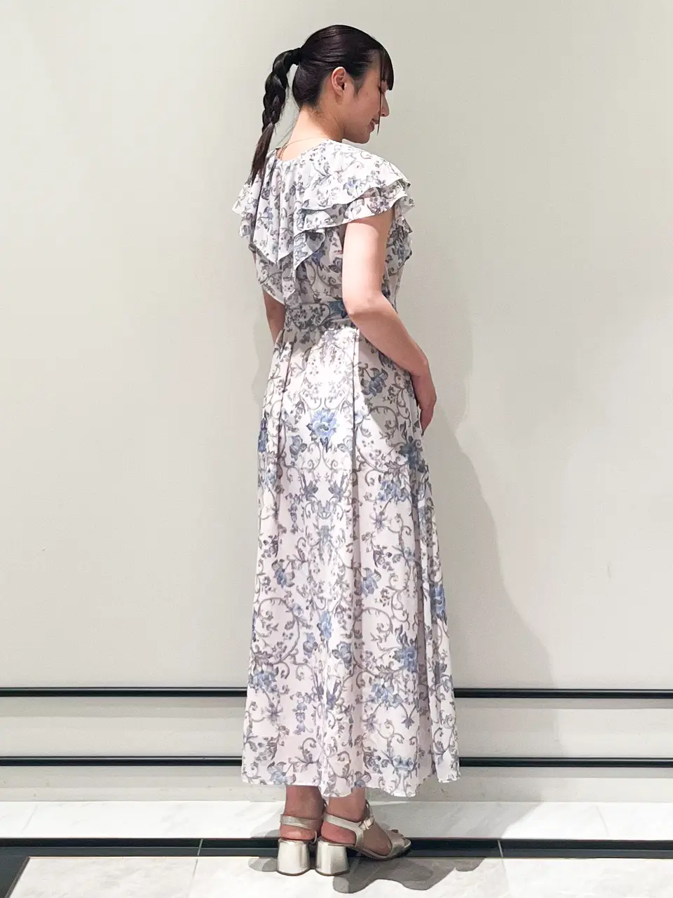 GRACE CONTINENTAL CHISAKO.S コーディネート画像