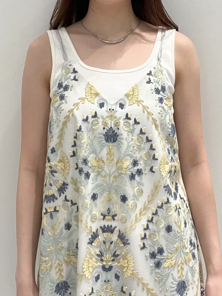 GRACE CONTINENTAL RIKO コーディネート画像