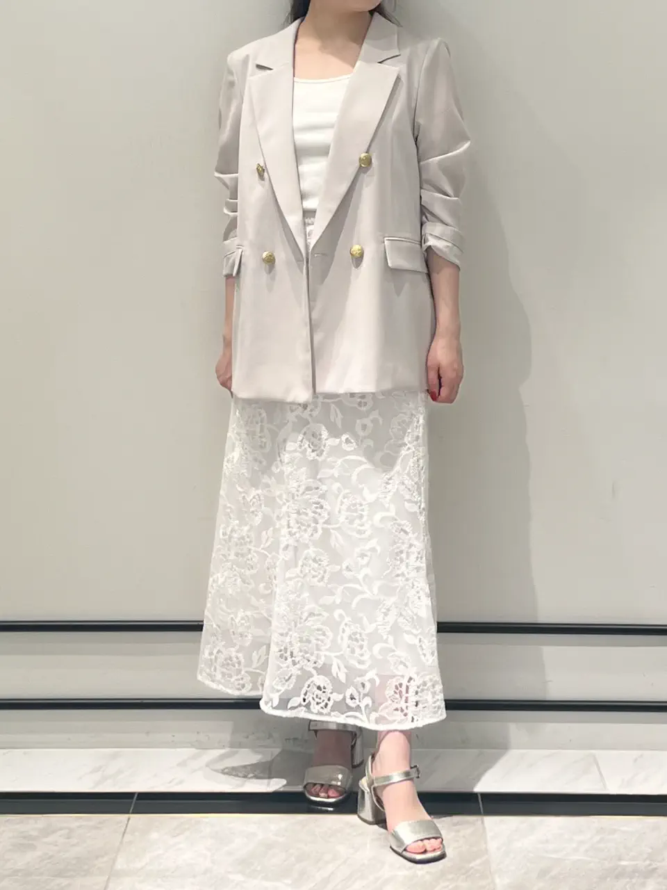 GRACE CONTINENTAL RIKO コーディネート画像