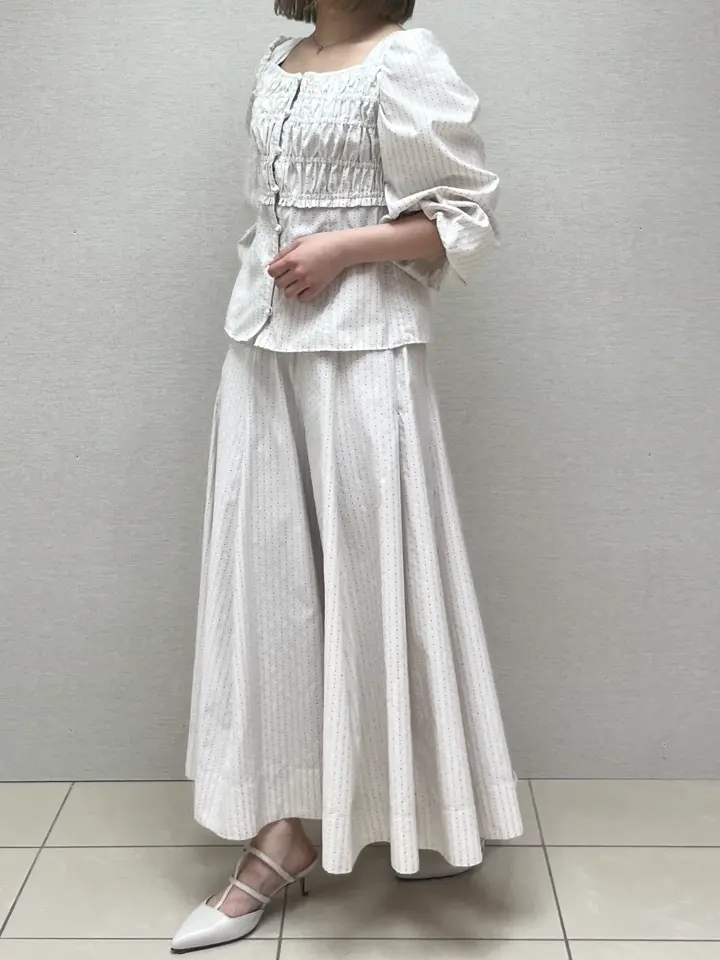 GRACE CONTINENTAL Fujisawa Yuri コーディネート画像