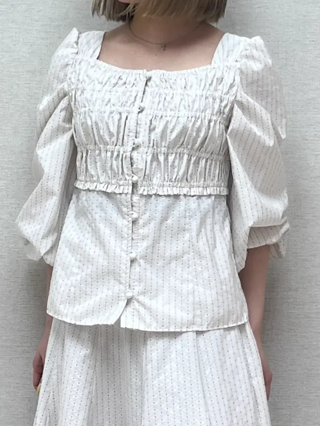 GRACE CONTINENTAL Fujisawa Yuri コーディネート画像