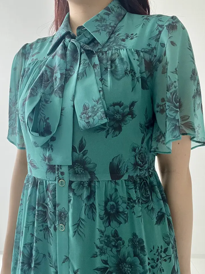 GRACE CONTINENTAL RIKO コーディネート画像