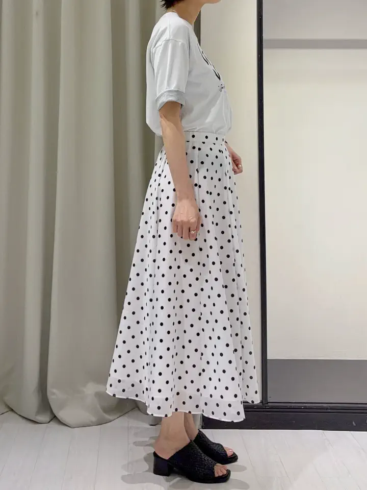 GRACE CONTINENTAL 亀田 未希 コーディネート画像