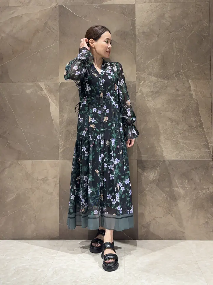 GRACE CONTINENTAL 穐山　香織 コーディネート画像