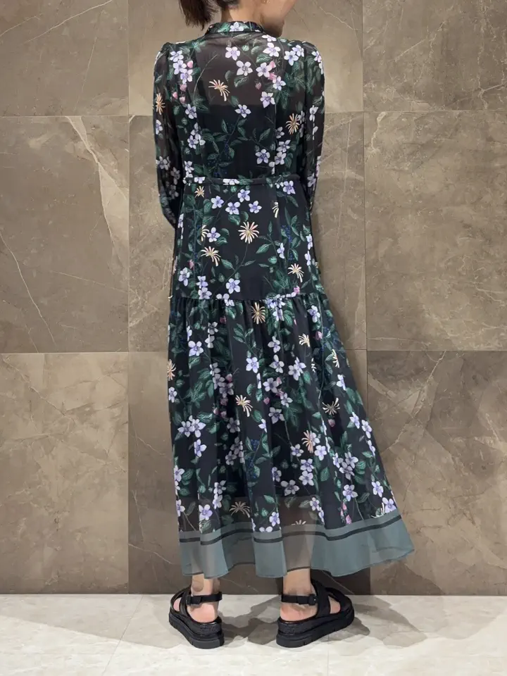 GRACE CONTINENTAL 穐山　香織 コーディネート画像