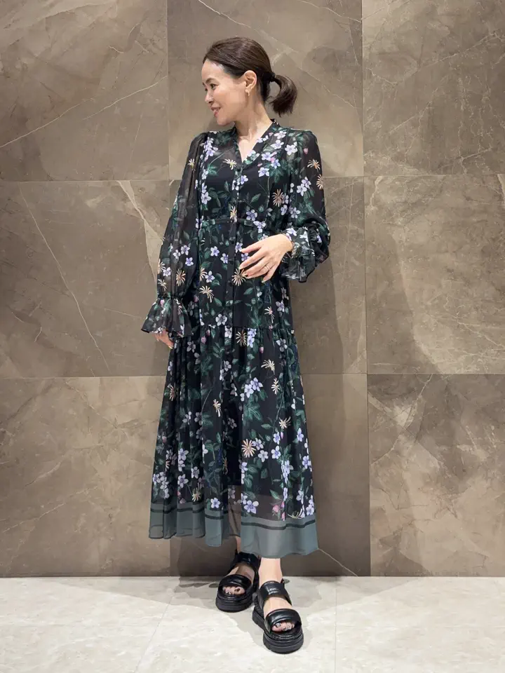 GRACE CONTINENTAL 穐山　香織 コーディネート画像