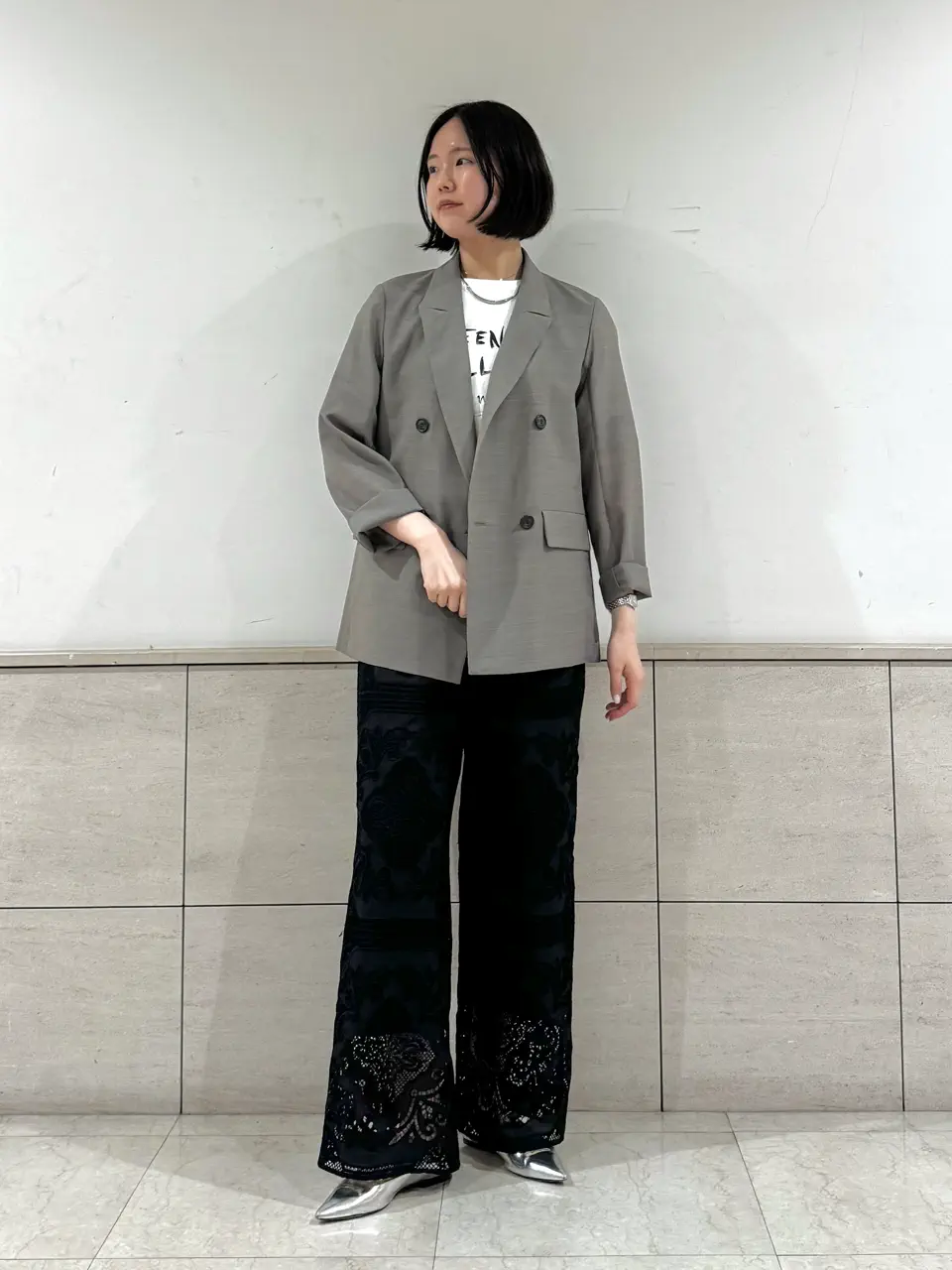 GRACE CONTINENTAL 伊藤　静華 コーディネート画像