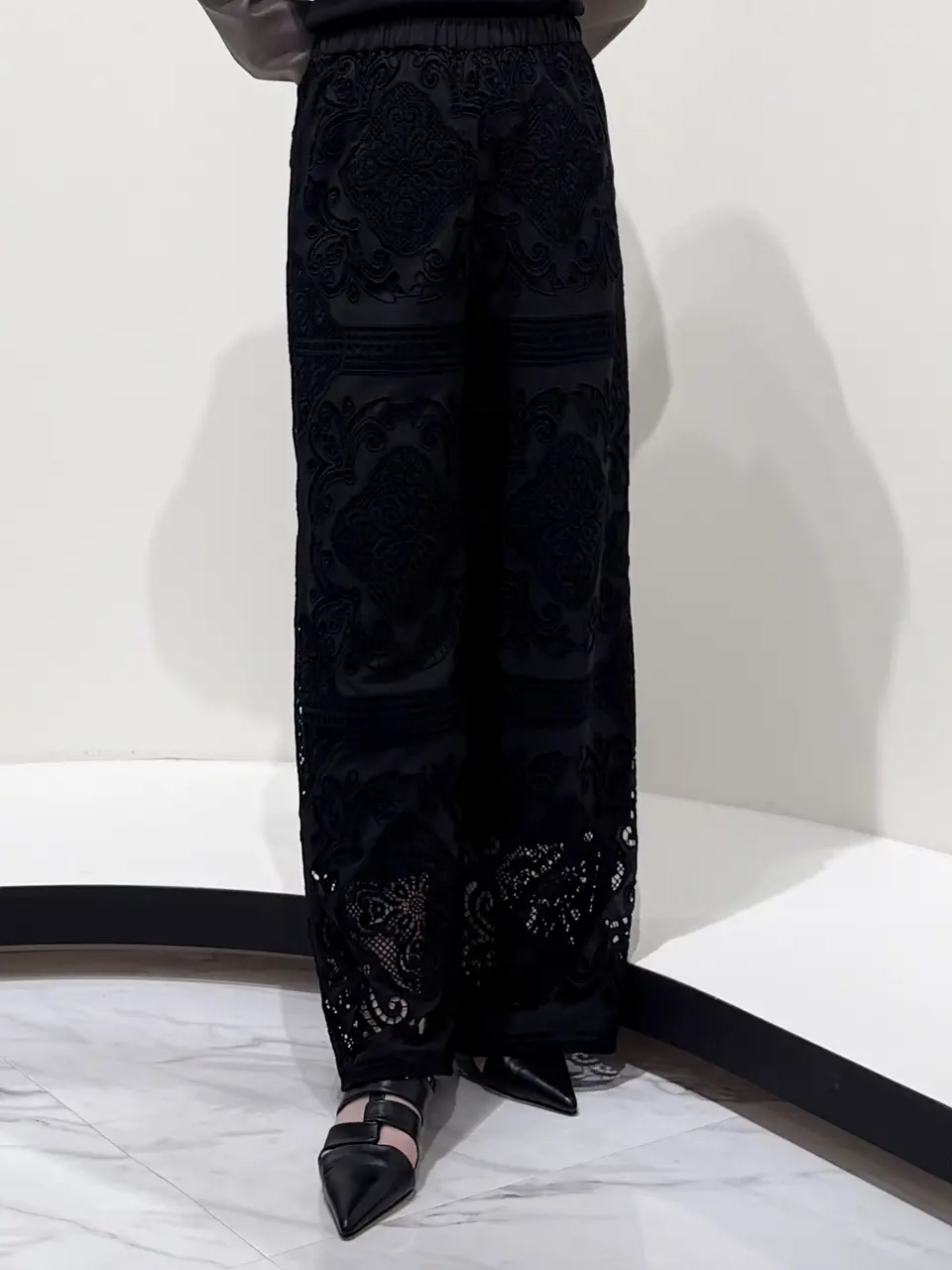 GRACE CONTINENTAL 平野 裕華 コーディネート画像