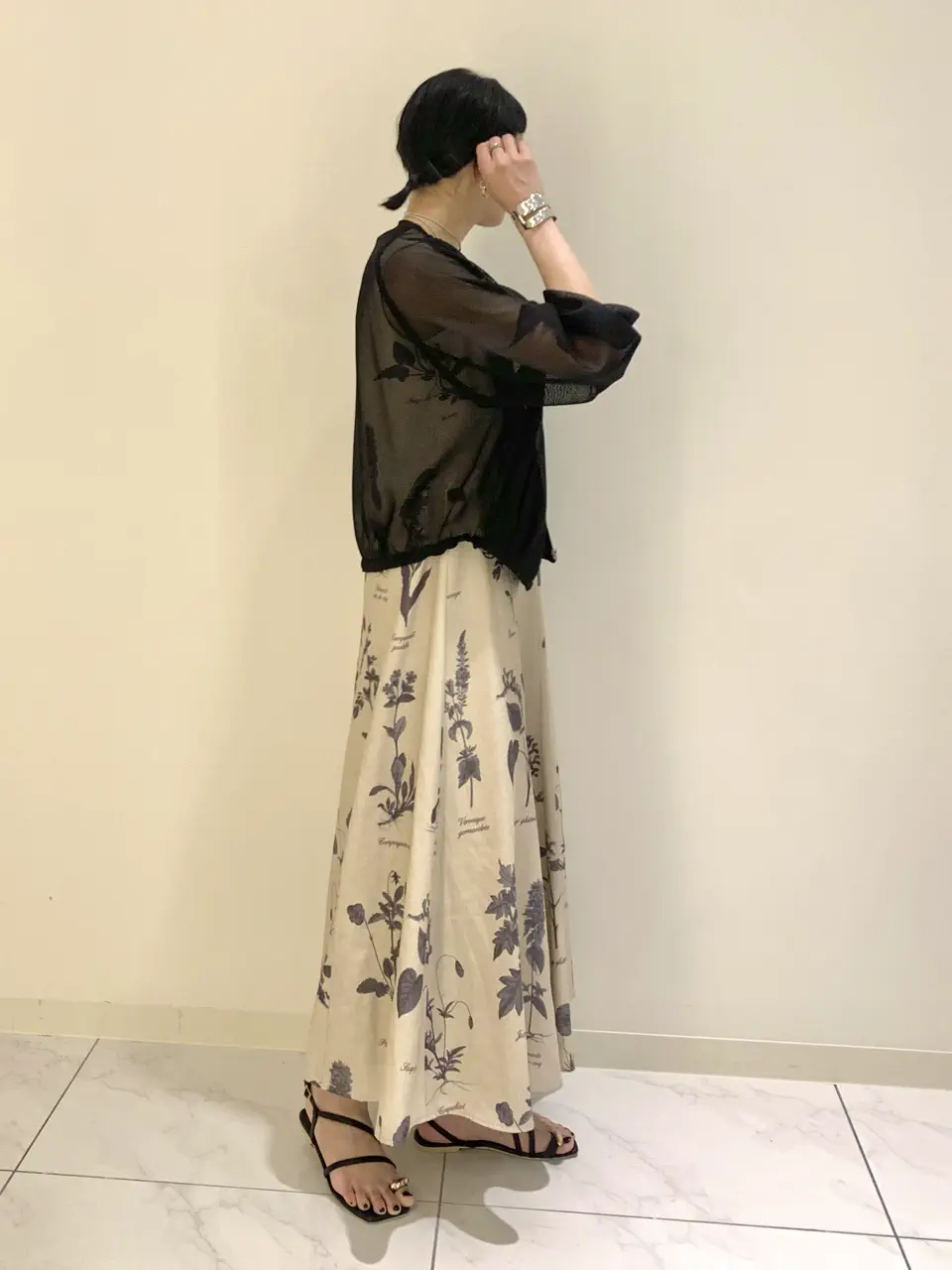 GRACE CONTINENTAL haruka iwasaki コーディネート画像