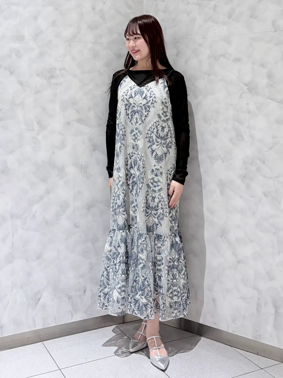  根本　紗良 コーディネート画像