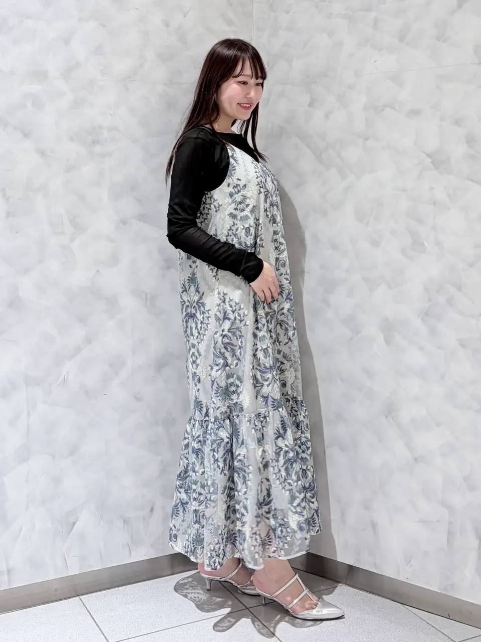 GRACE CONTINENTAL 根本　紗良 コーディネート画像