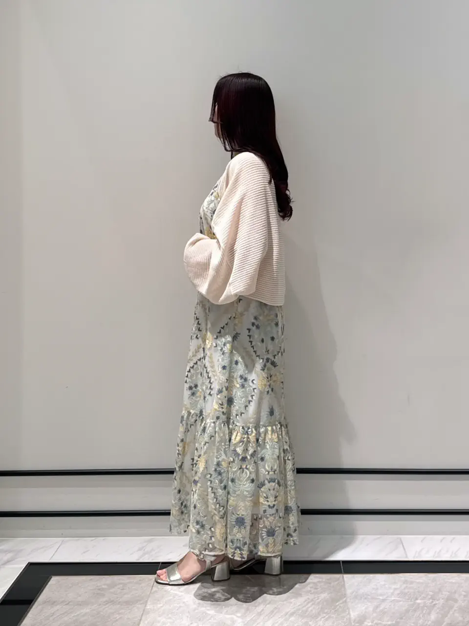 GRACE CONTINENTAL MOMOKO コーディネート画像