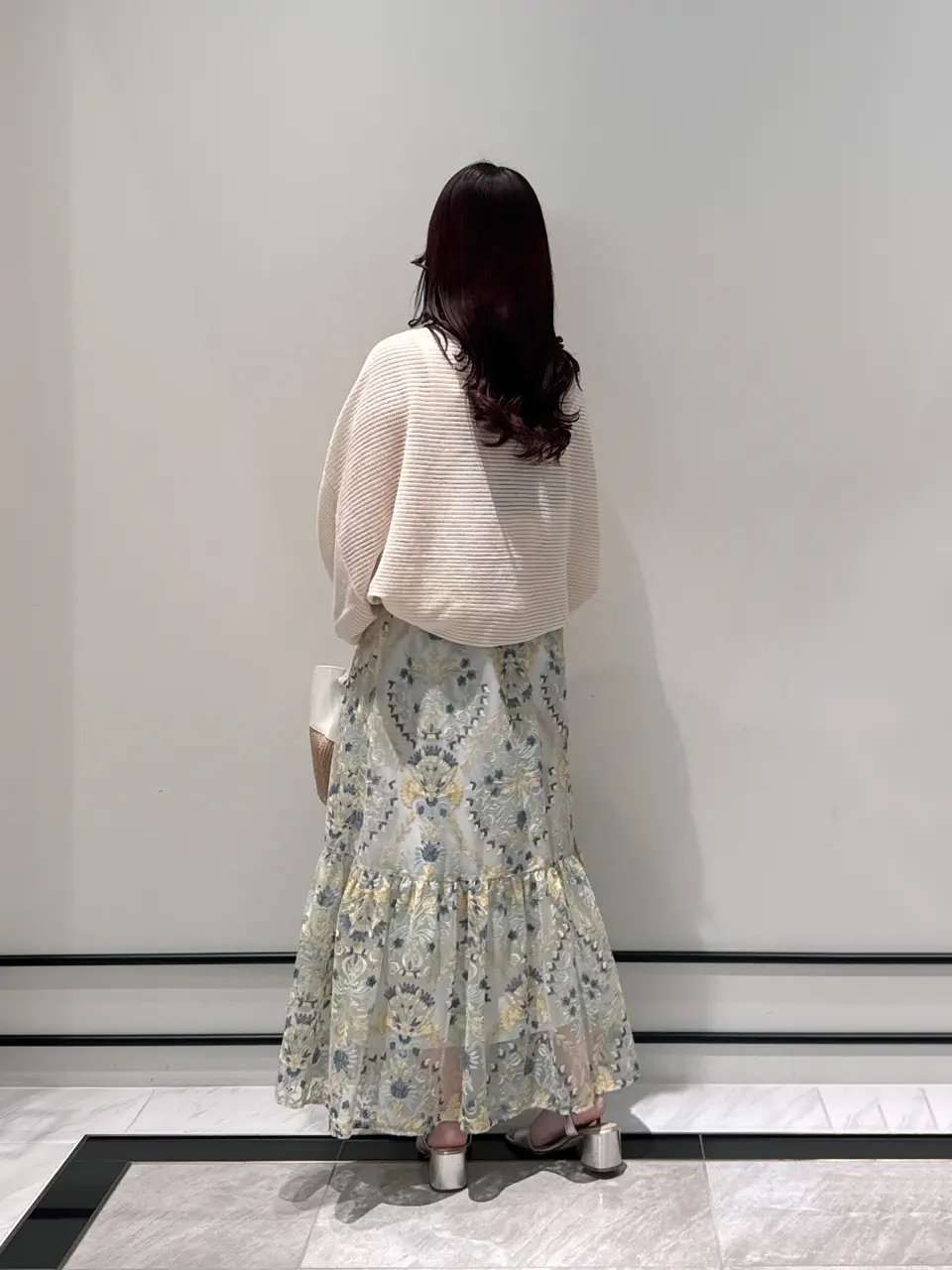 GRACE CONTINENTAL MOMOKO コーディネート画像