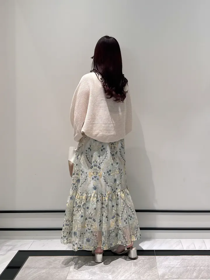 GRACE CONTINENTAL MOMOKO コーディネート画像