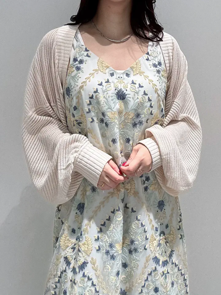 GRACE CONTINENTAL MOMOKO コーディネート画像