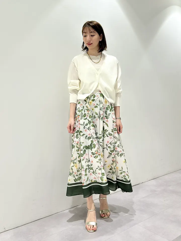 GRACE CONTINENTAL eri コーディネート画像