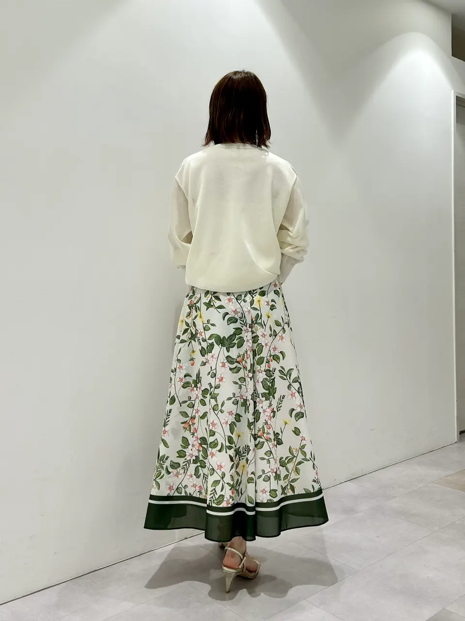 GRACE CONTINENTAL eri コーディネート画像