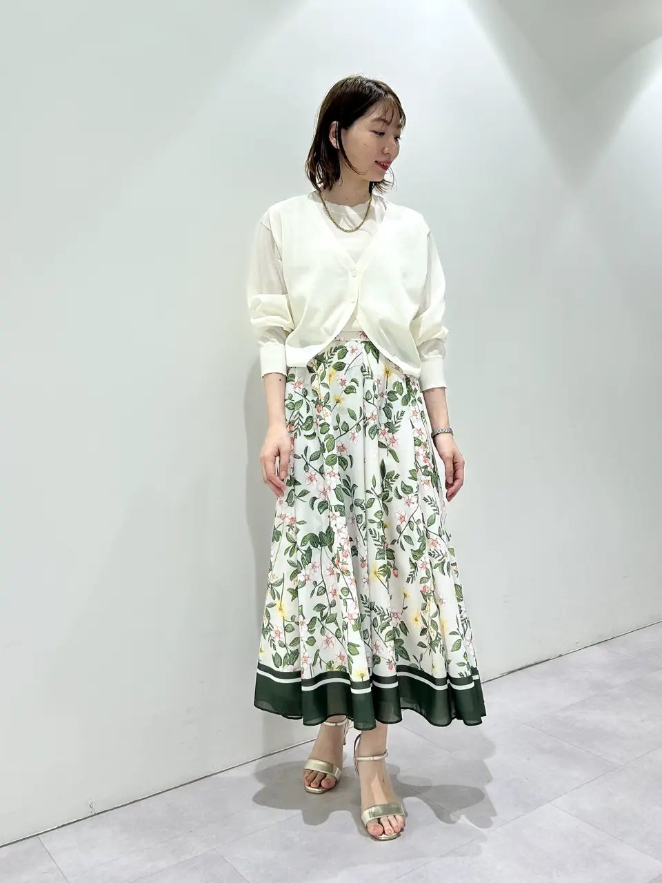 GRACE CONTINENTAL eri コーディネート画像