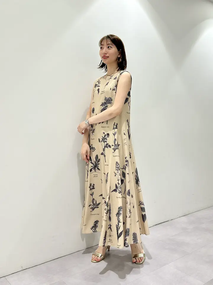 GRACE CONTINENTAL eri コーディネート画像