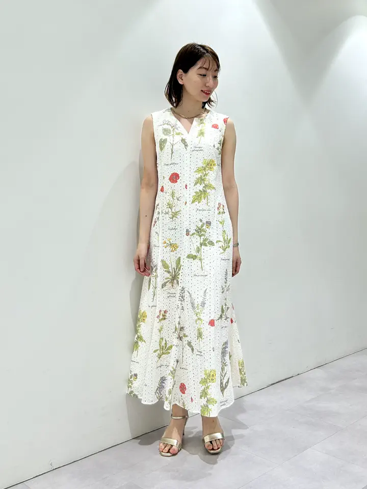 GRACE CONTINENTAL eri コーディネート画像