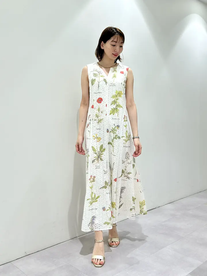 GRACE CONTINENTAL eri コーディネート画像